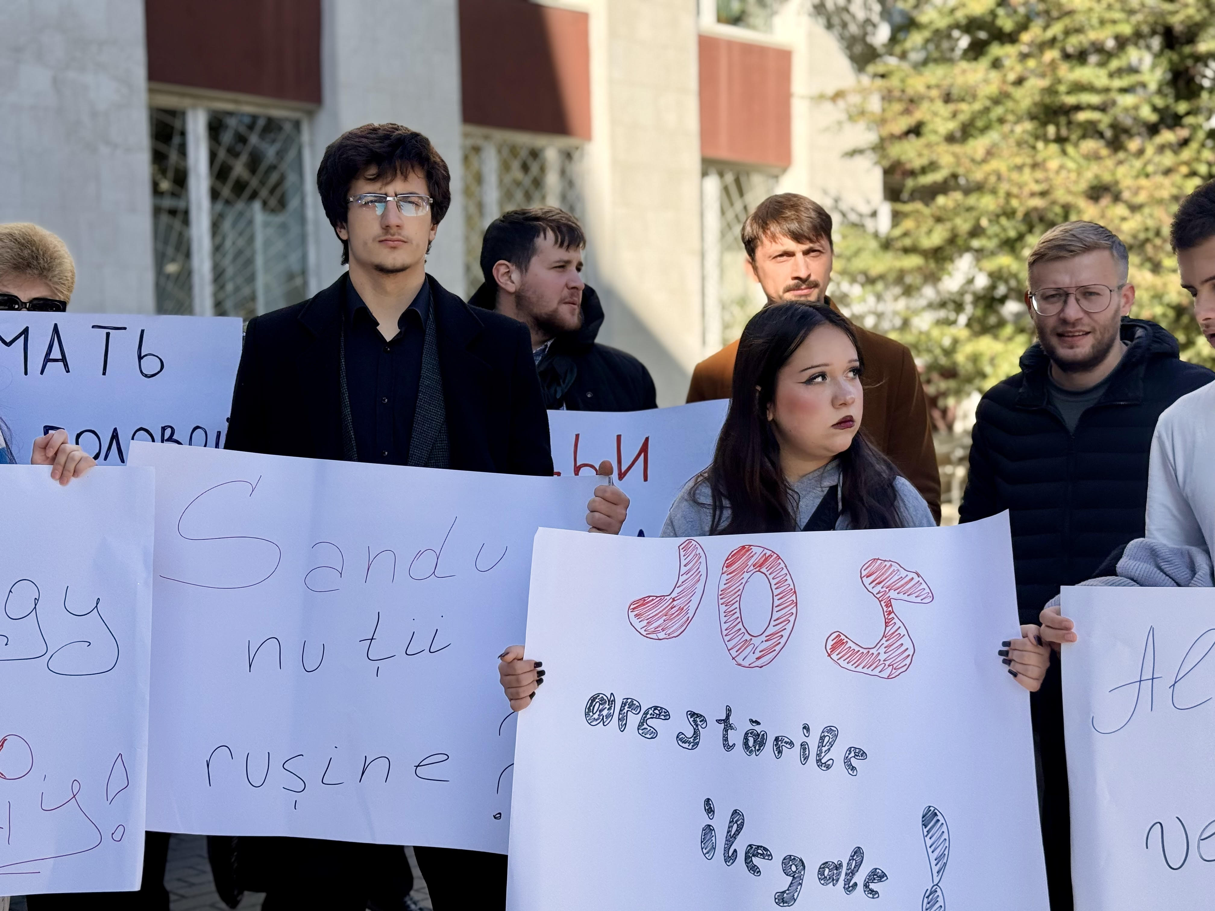 Dreptul la libertate: reprezentanții blocului „Victorie” protestează împotriva represiunilor politice