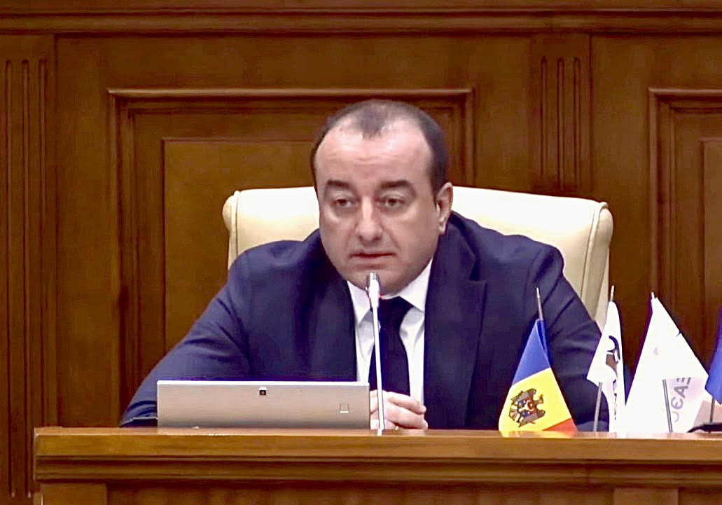 Deputații ”ȘOR” cer explicații în urma sistării activității a două instituții media: „Acest consiliu, folosindu-se abuziv de niște prevederi neconstituționale, și-a permis să își asigure rolul de structură suprastatală, de instanță de judecată”