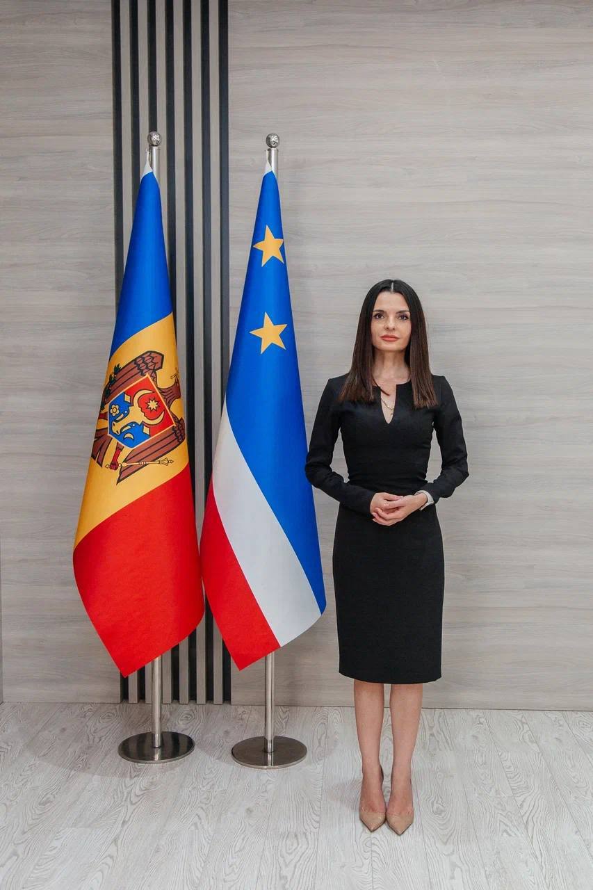 Евгения Гуцул сделала серьёзный шаг на пути примирения с Народным Собранием Гагаузии