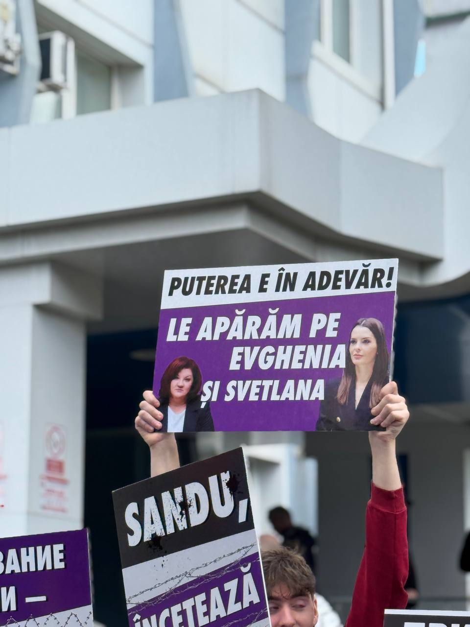 Acuzații fără dovezi: Dosarul împotriva Evgheniei Guțul și Svetlanei Popan continuă fără un martor cheie